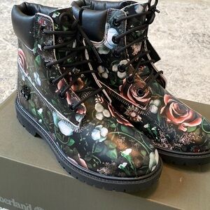 Timberland Boots Womens Black Floral 6 Inch